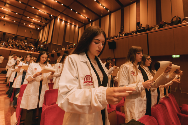 40unicamillus_whitecoat_ceremony_camicibianchi_auditorium_ennio-morricone_2025