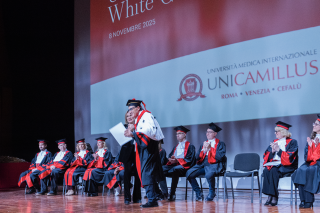 7unicamillus_whitecoat_ceremony_camicibianchi_auditorium_ennio-morricone_2025