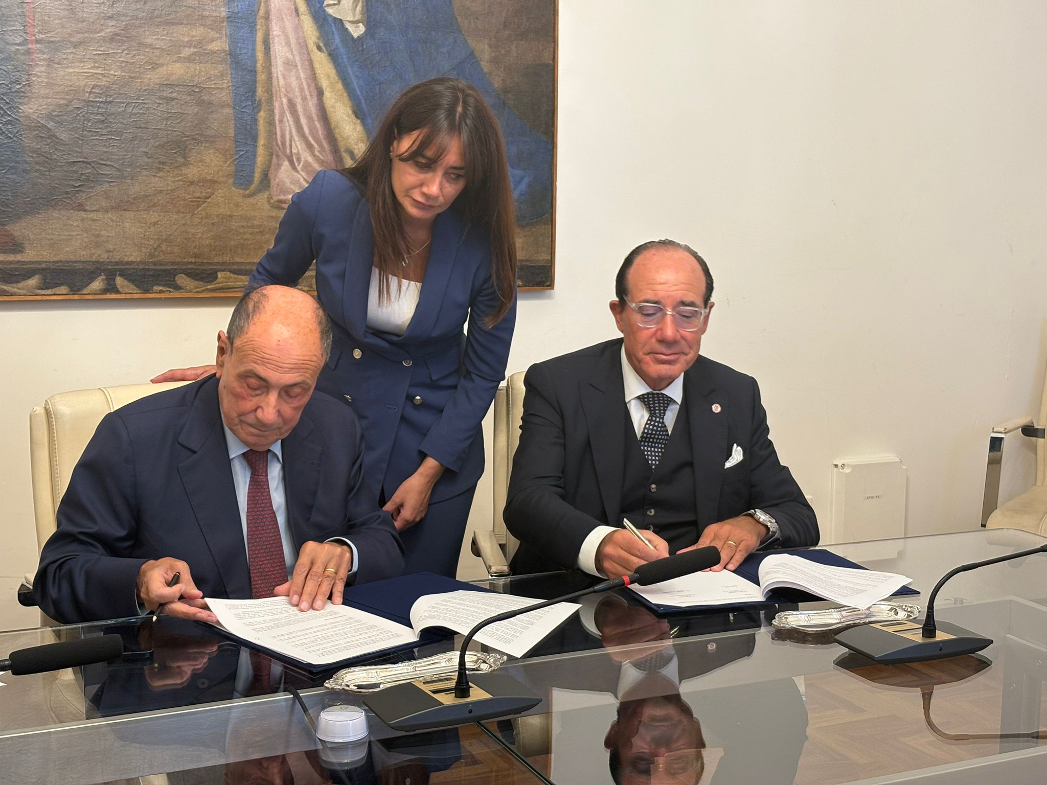 Protocollo d'Intesa_unicamillus-cefalu_regionesicilia_fondazionegiglio_firma